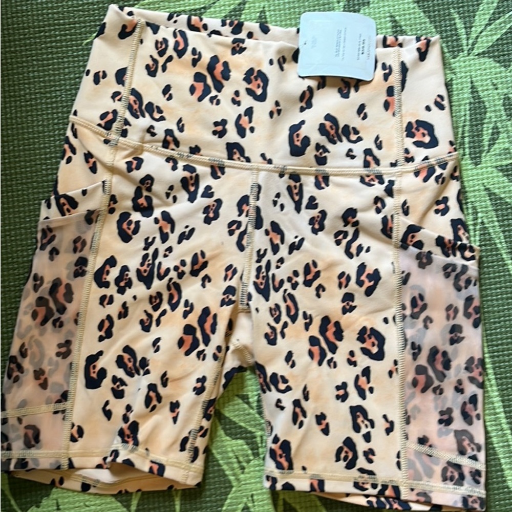 NWT Fabletics shorts